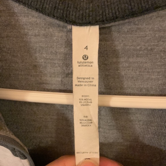Beautiful Lululemon jacket in good condition - Picture 3 of 6